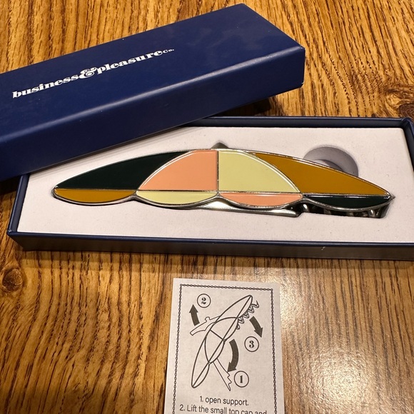 Business & Pleasure Bottle/Wine Opener - Picture 6 of 7